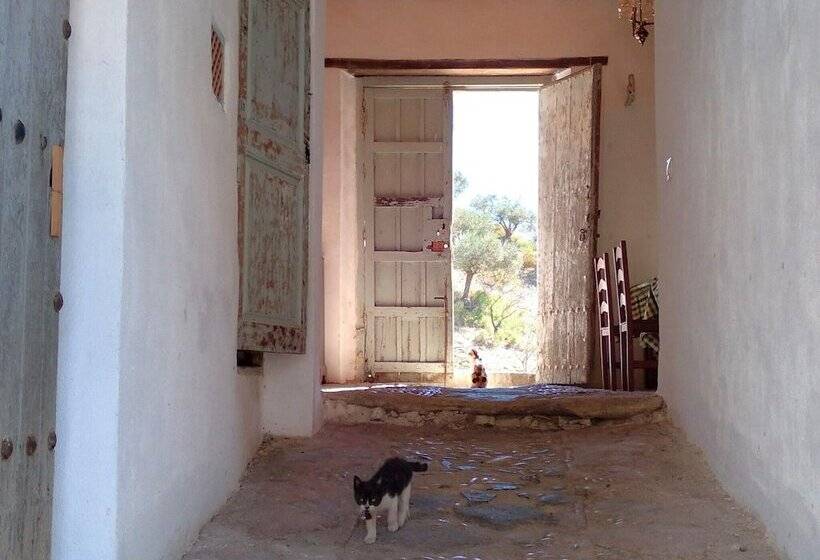 Andalusian Farmhouse For Workshops, Retreats Or Events