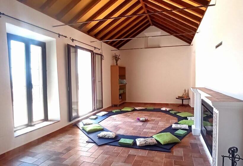 Andalusian Farmhouse For Workshops, Retreats Or Events