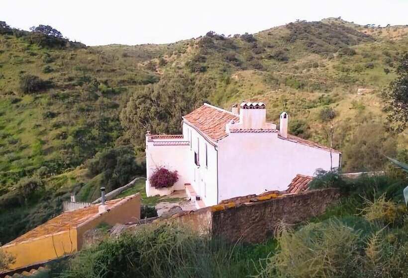 Andalusian Farmhouse For Workshops, Retreats Or Events