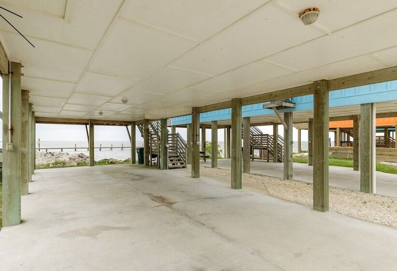 Waterfront, Shared Boat Dock & Pool W/ Views Fins And Feathers By Avantstay