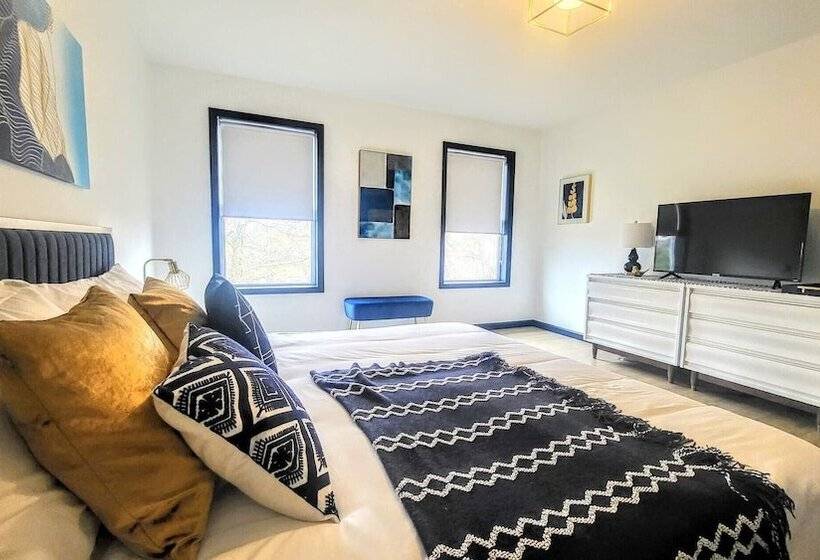 For Lake Sake By Avantstay Lakefront + Hot Tub + View