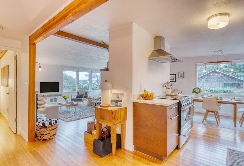 Four Bears By Avantstay Walk To Beach, Hot Tub, Ocean View