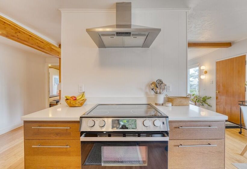 Four Bears By Avantstay Walk To Beach, Hot Tub, Ocean View