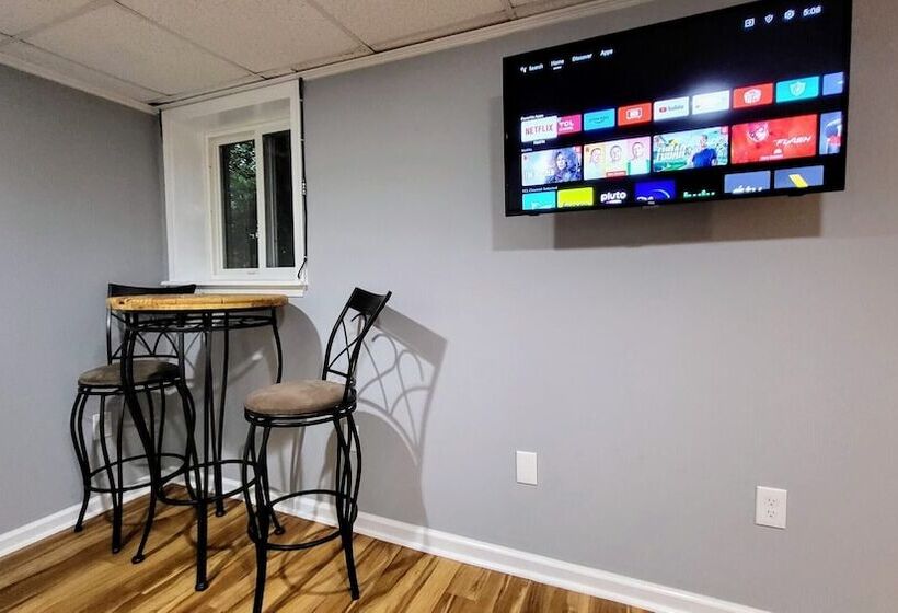 Frolic On Fern By Avantstay Enclosed Deck W/ Forest Views, Bar