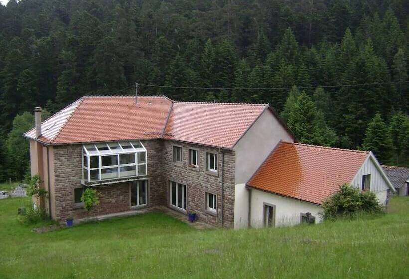 Gite Gretel, In A Green Setting By A Stream