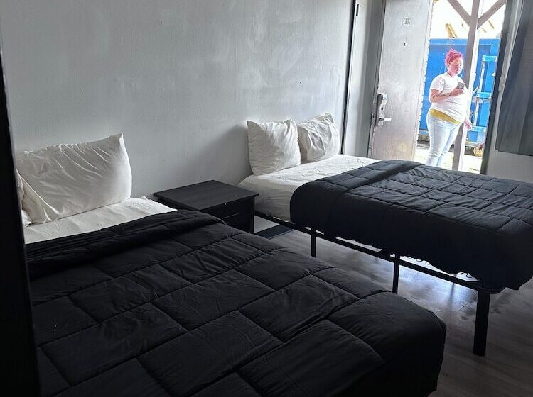 Glenstone Place Extended Stay Motel