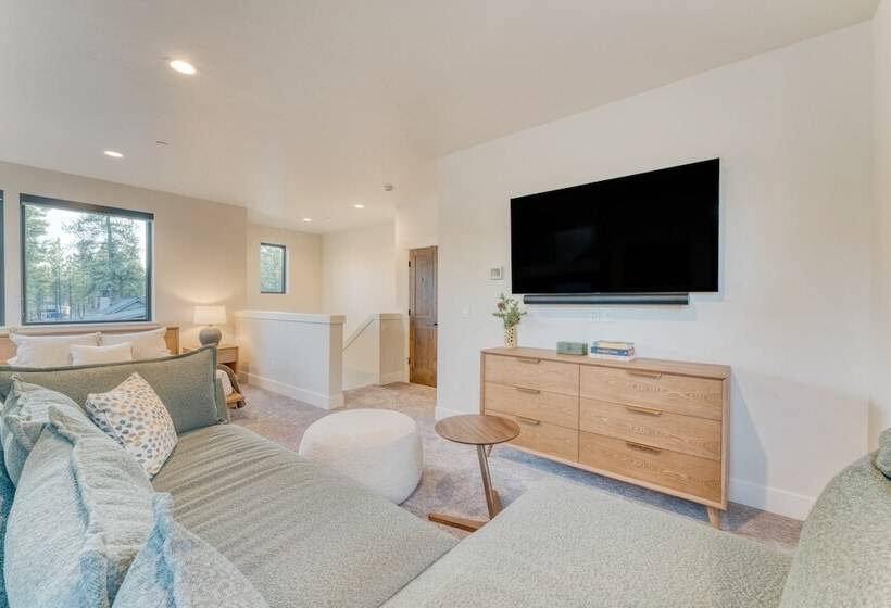 Grand Fir By Avantstay Hot Tub And Firepit