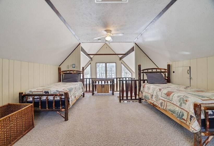 Grateful Escape Avantstay Hot Tub, Sauna, Deck, Firepit, Beach Access