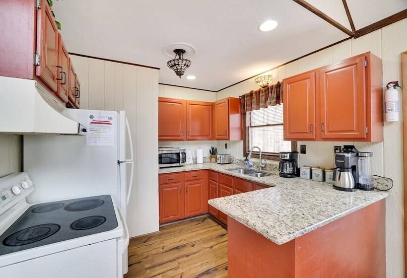 Grateful Escape Avantstay Hot Tub, Sauna, Deck, Firepit, Beach Access