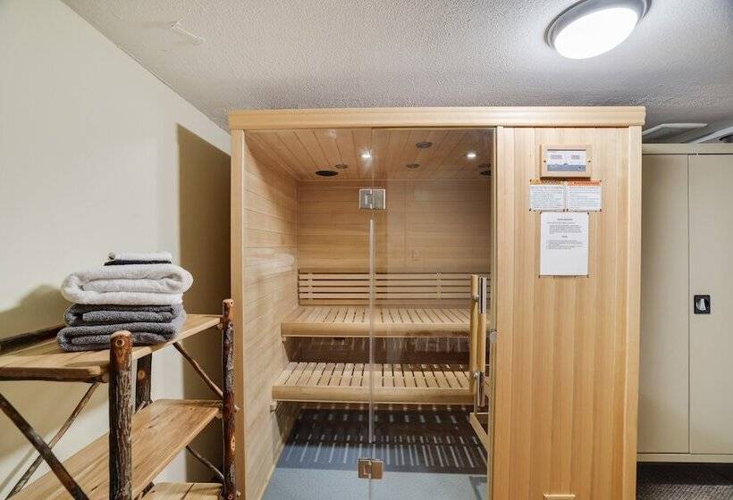 Grateful Escape Avantstay Hot Tub, Sauna, Deck, Firepit, Beach Access