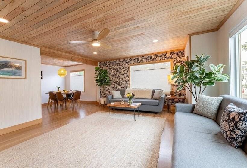 Grey Oak By Avantstay Coastal Charm, Near Beach & Golf