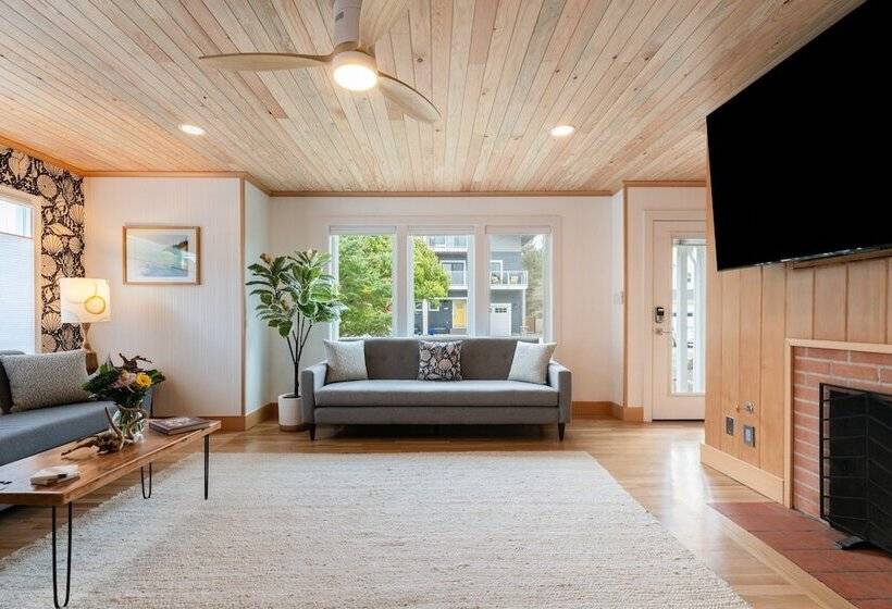 Grey Oak By Avantstay Coastal Charm, Near Beach & Golf