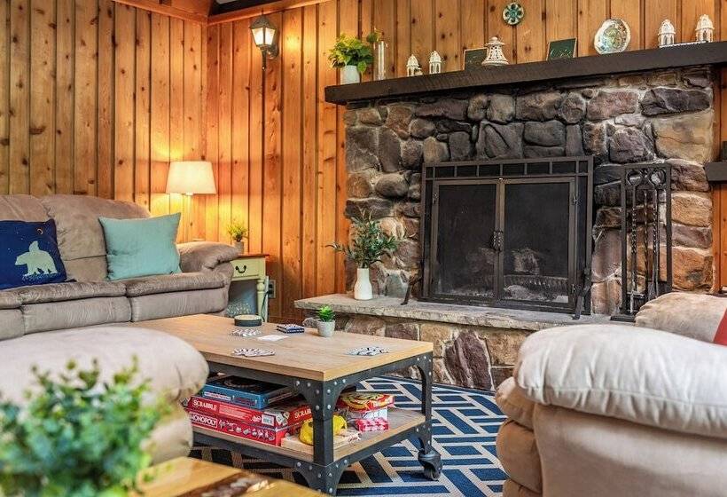 Harmony Haven By Avantstay Game Room, Large Deck