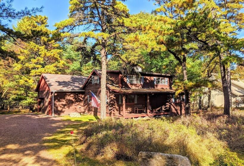 Hickory Cabin By Avantstay Firepit, Hot Tub, Game Room, Great Location