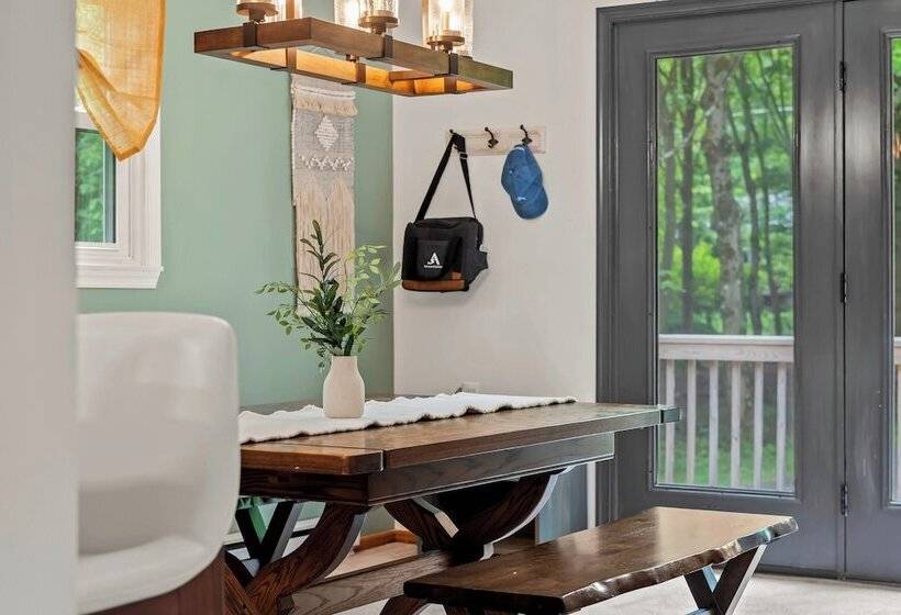 Hidden Bear By Avantstay A+ Central Location