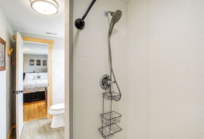 Deck & Scenic View: Historic Cabin In Piney Creek!