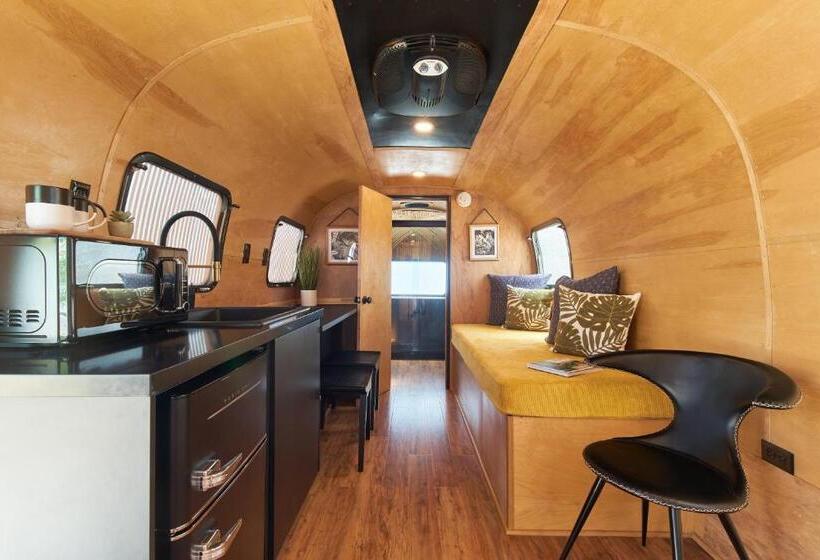 酒店 Acres Landing