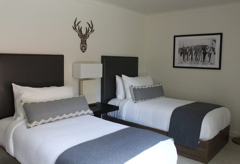 בית מלון כפרי Eagle River Inn