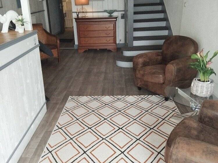 Отель Les Thermes