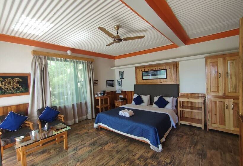ホテル Mohans Binsar Retreat