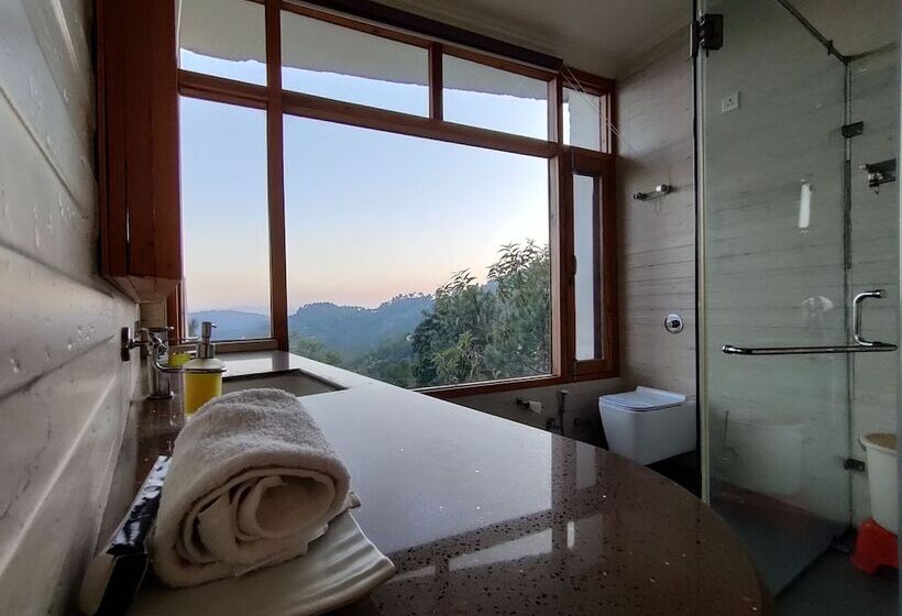 ホテル Mohans Binsar Retreat