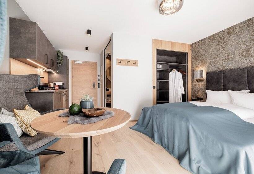 فندق Myalps Tirol