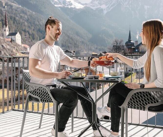 فندق Myalps Tirol