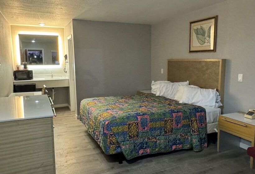 فندق Pacific Express Inn