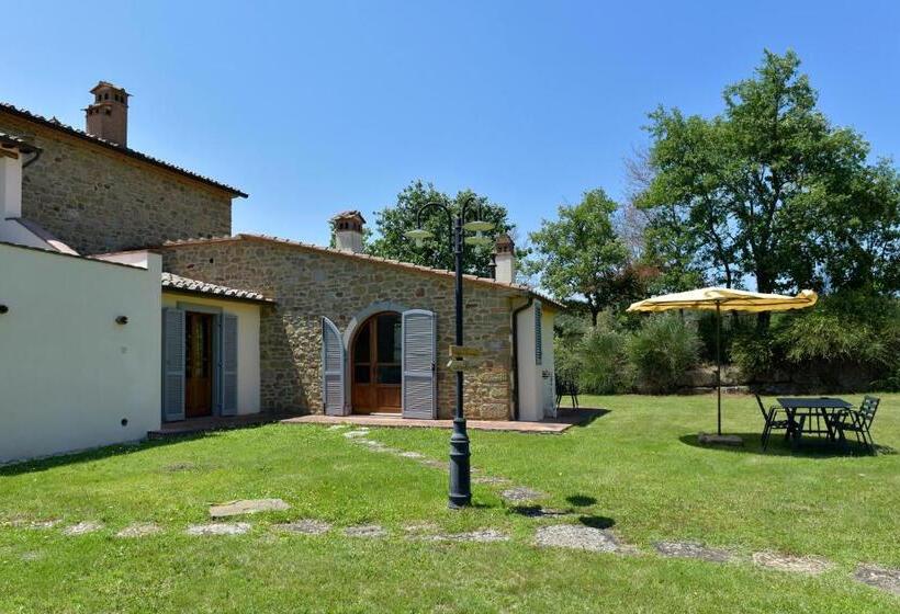 교외 호텔 Agriturismo Borgo Sant Ercolano