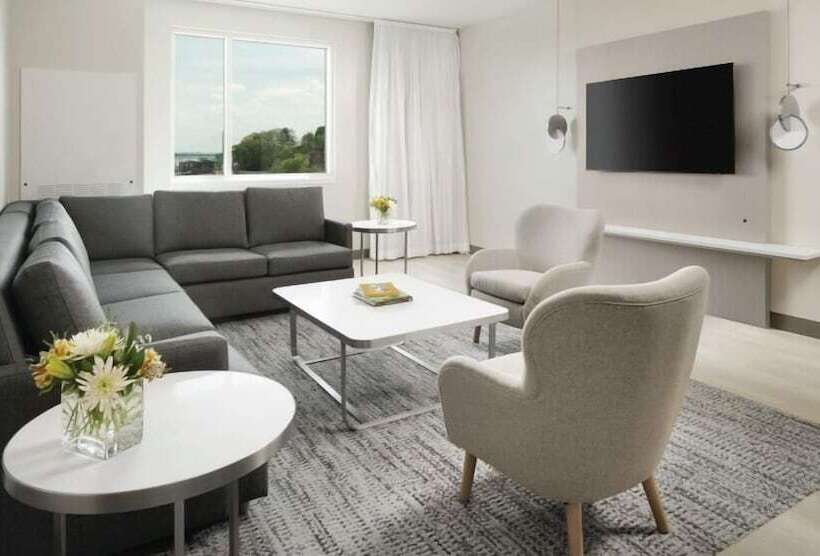 فندق The Riverview