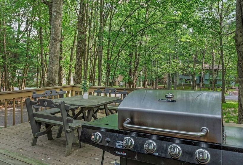 Hygge Home By Avantstay Deck For Outdoor Living, Fire Pit, Game Table