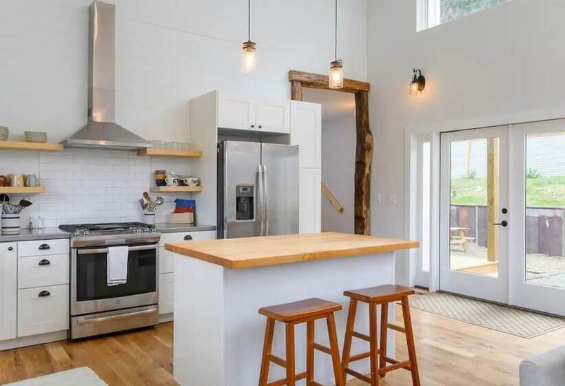 Idyllic Mountain By Avantstay Outdoor Living