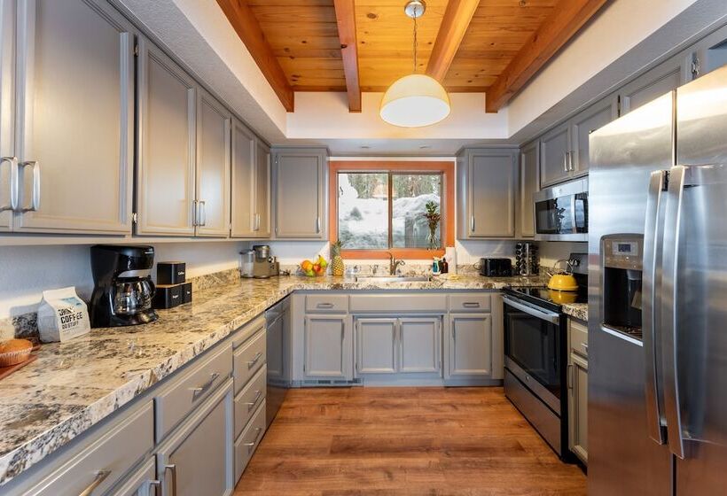 Indigo Owl By Avantstay Cabin W/ Firepit Minutes To Lake & Slopes