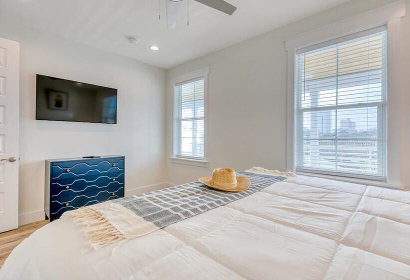 Joyful Sound By Avantstay Walk To The Beach