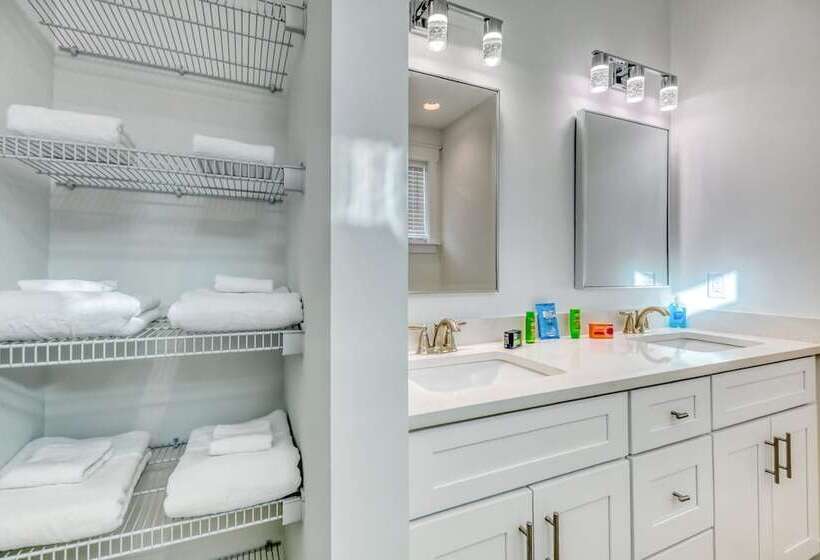 Joyful Sound By Avantstay Walk To The Beach