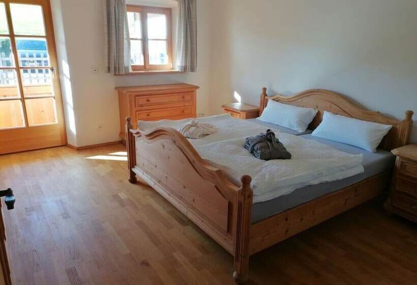 Kehlpoint Comfortable Holiday Residence