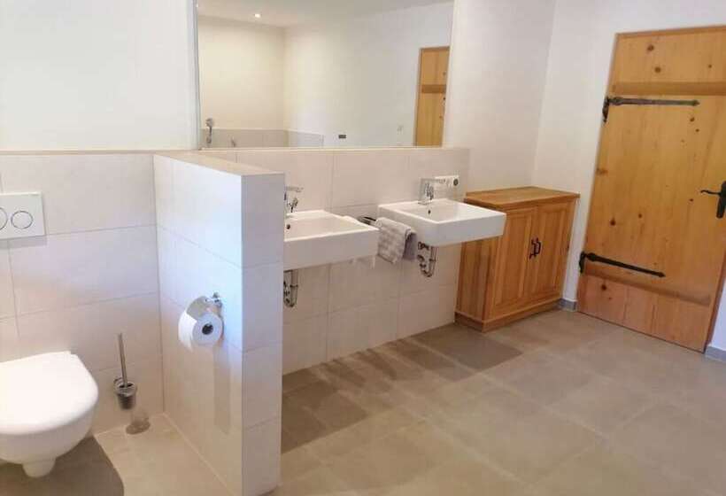 Kehlpoint Comfortable Holiday Residence