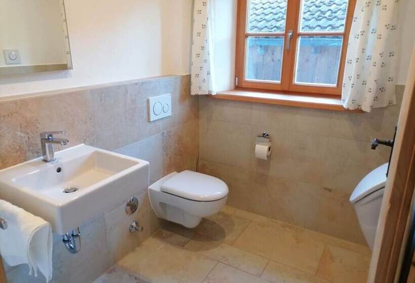 Kehlpoint Comfortable Holiday Residence