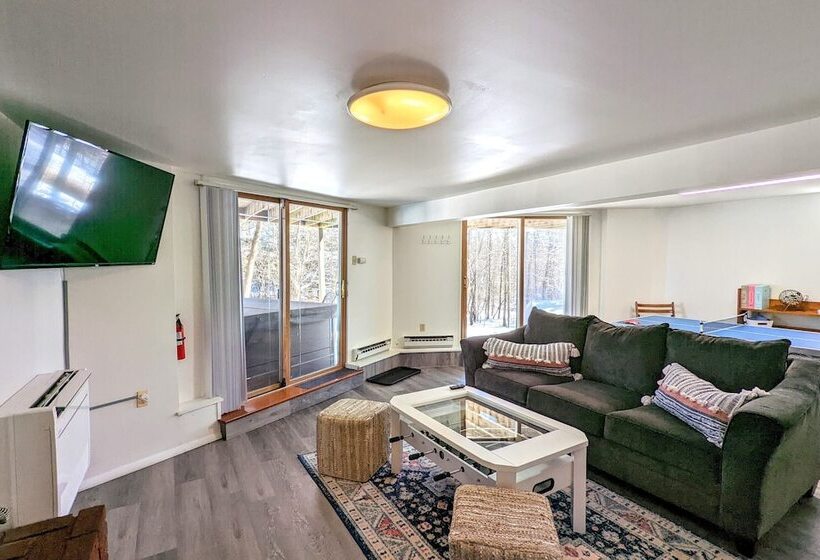 Lake It Right By Avantstay Lakefront W/ Dock, Hot Tub, Fire Pit & Game Room