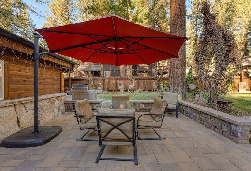 Lake Star By Avantstay Hot Tub, Walk To Beach