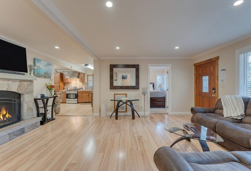 Lake Star By Avantstay Hot Tub, Walk To Beach