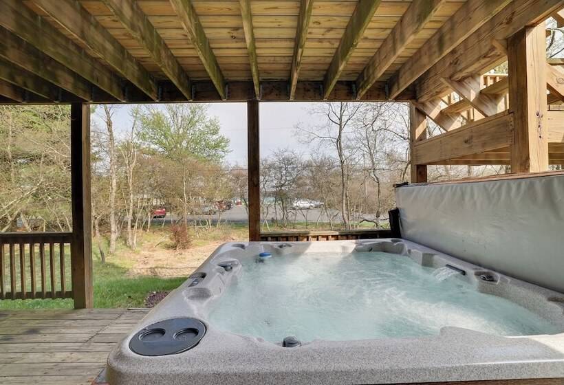 Lake View Chalet By Avantstay Lake Access + Deck