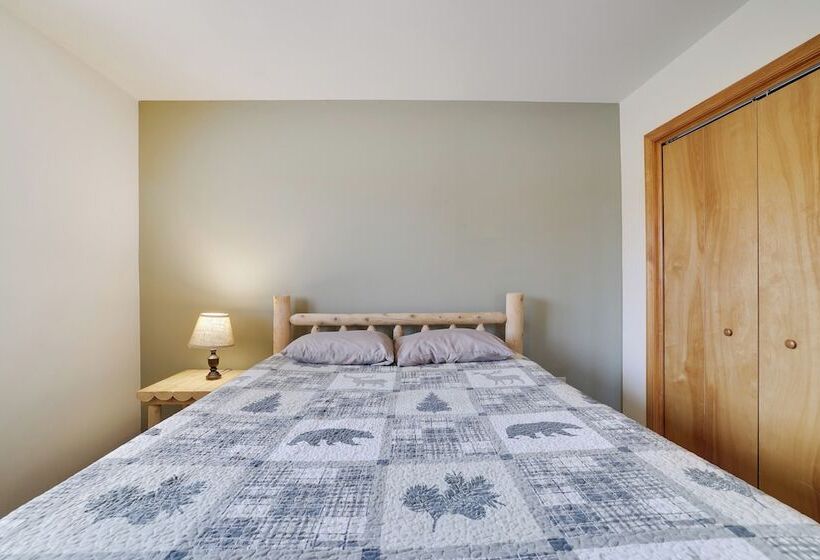 Lake View Chalet By Avantstay Lake Access + Deck