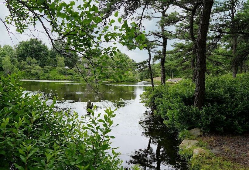 Laker S Pointe By Avantstay Lakefront Private Peninsula Hot Tub, Game Room