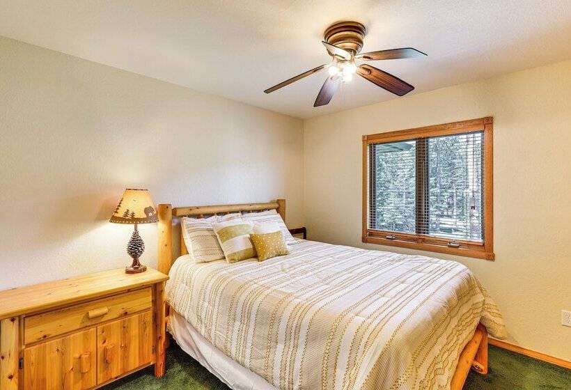 Lead Home In The Mountains W/ Hot Tub + Views!