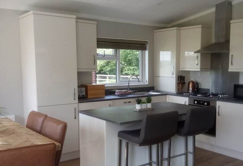 Lodge In Beautiful Kent Countryside