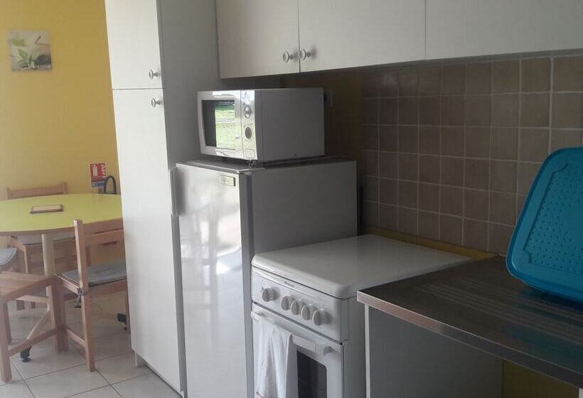 Lovely Cottage In Sauze Vaussais With Terrace