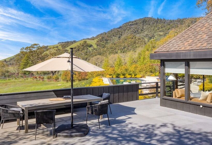 Malvasia By Avantstay Luxe Wine Country Retreat