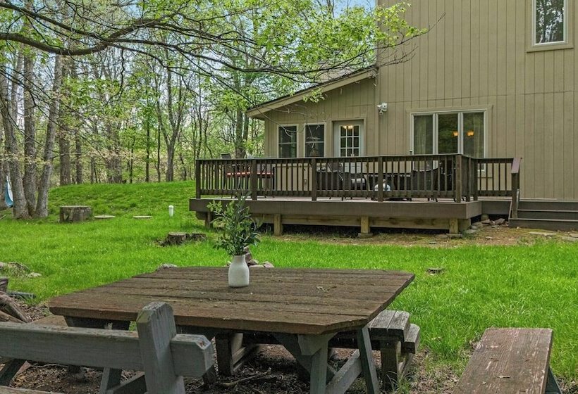 Mountain Hideout By Avantstay Game Room + Deck