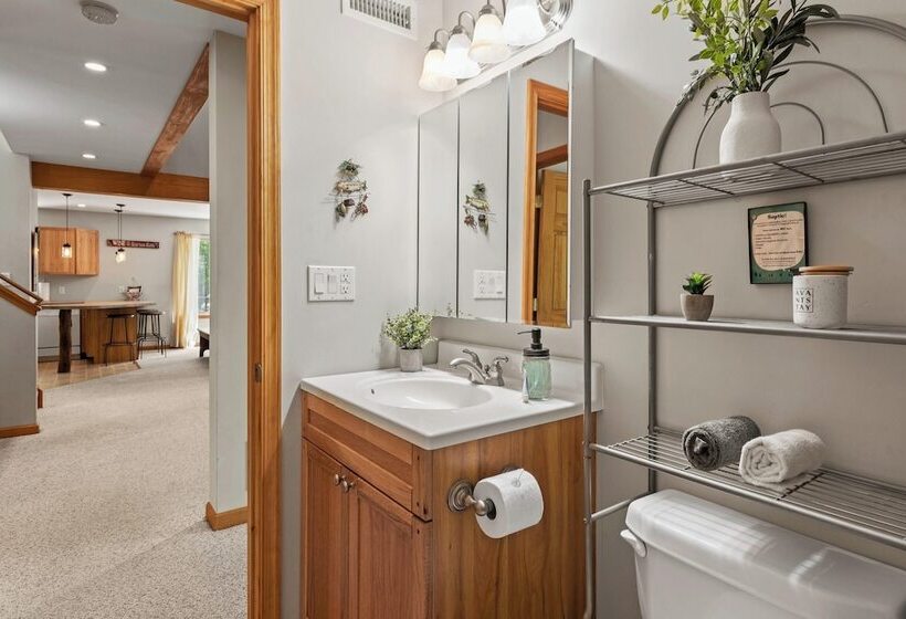 Mountain Hideout By Avantstay Game Room + Deck